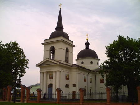 Воскресенська церква-усипальниця Кирила Розумовського